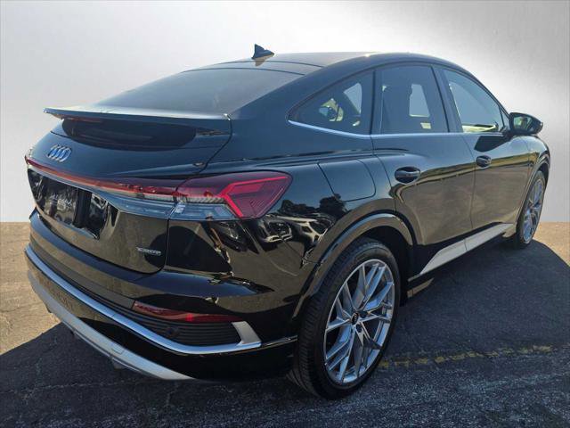 Certified 2025 Audi Q4 e-tron Premium Plus w/ Premium Plus image 3