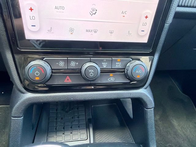Certified 2024 Ford Ranger XLT w/ Equipment Group 301A High AWD/4WD image 35