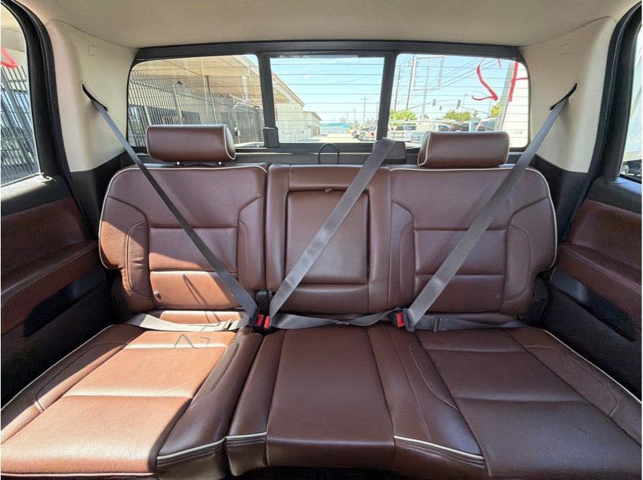 Used 2015 Chevrolet Silverado 2500 High Country w/ Duramax Plus Package image 9