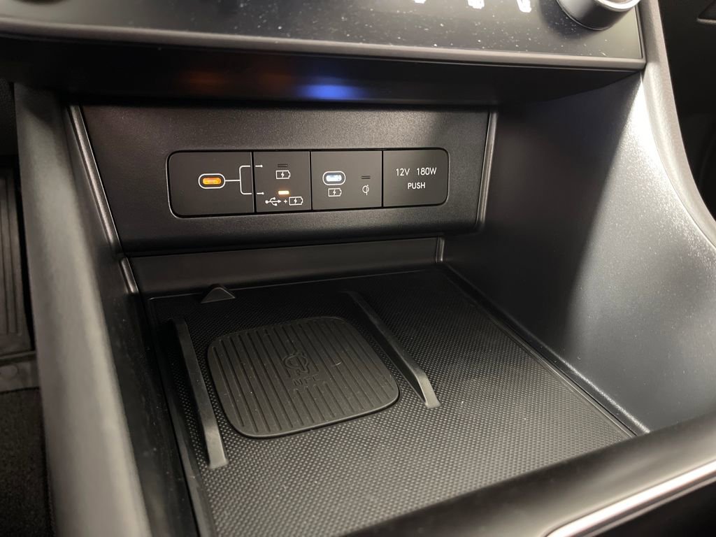 New 2026 Hyundai Sonata Limited image 32