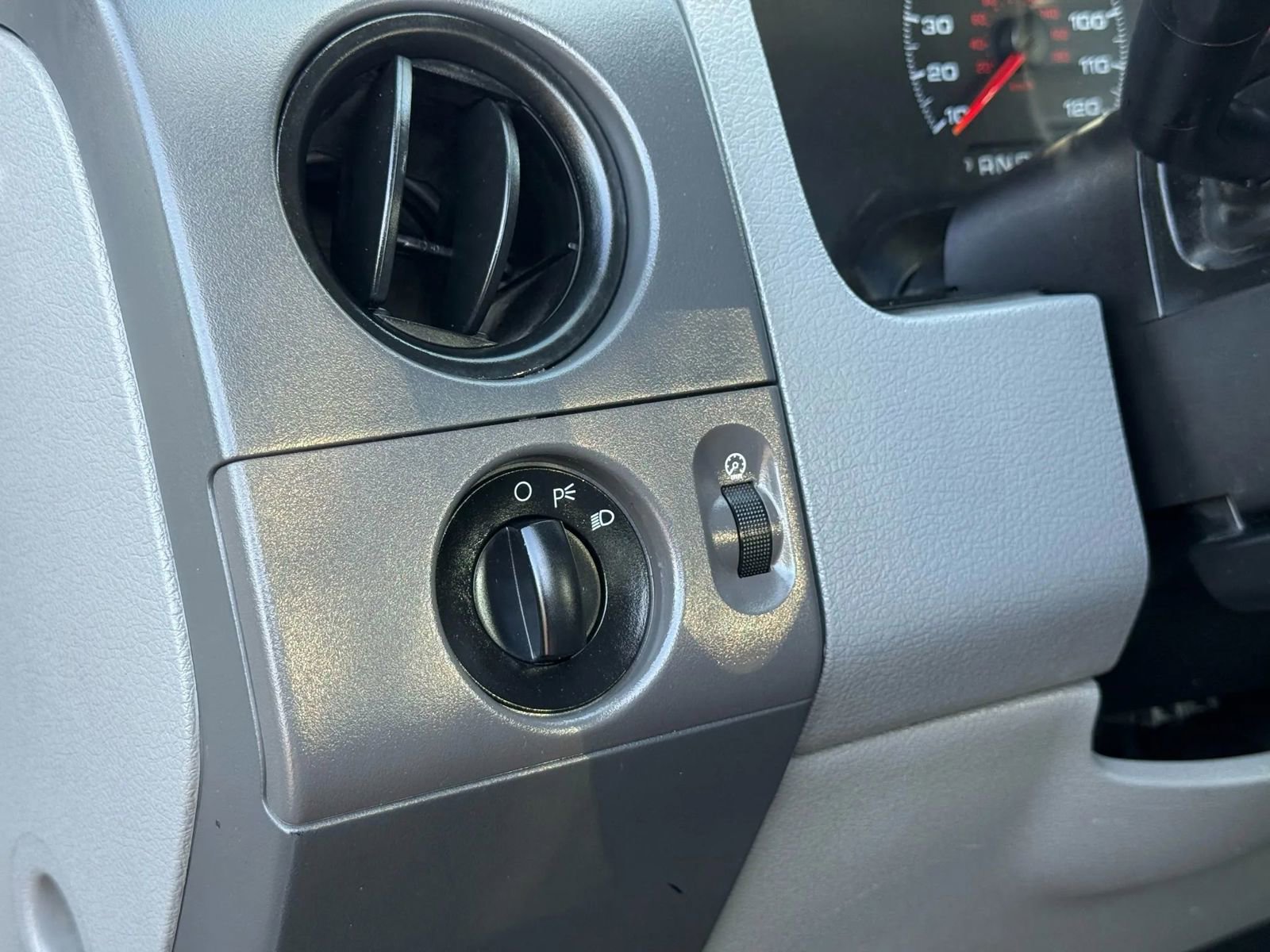 Used 2006 Ford F150 XL RWD image 21