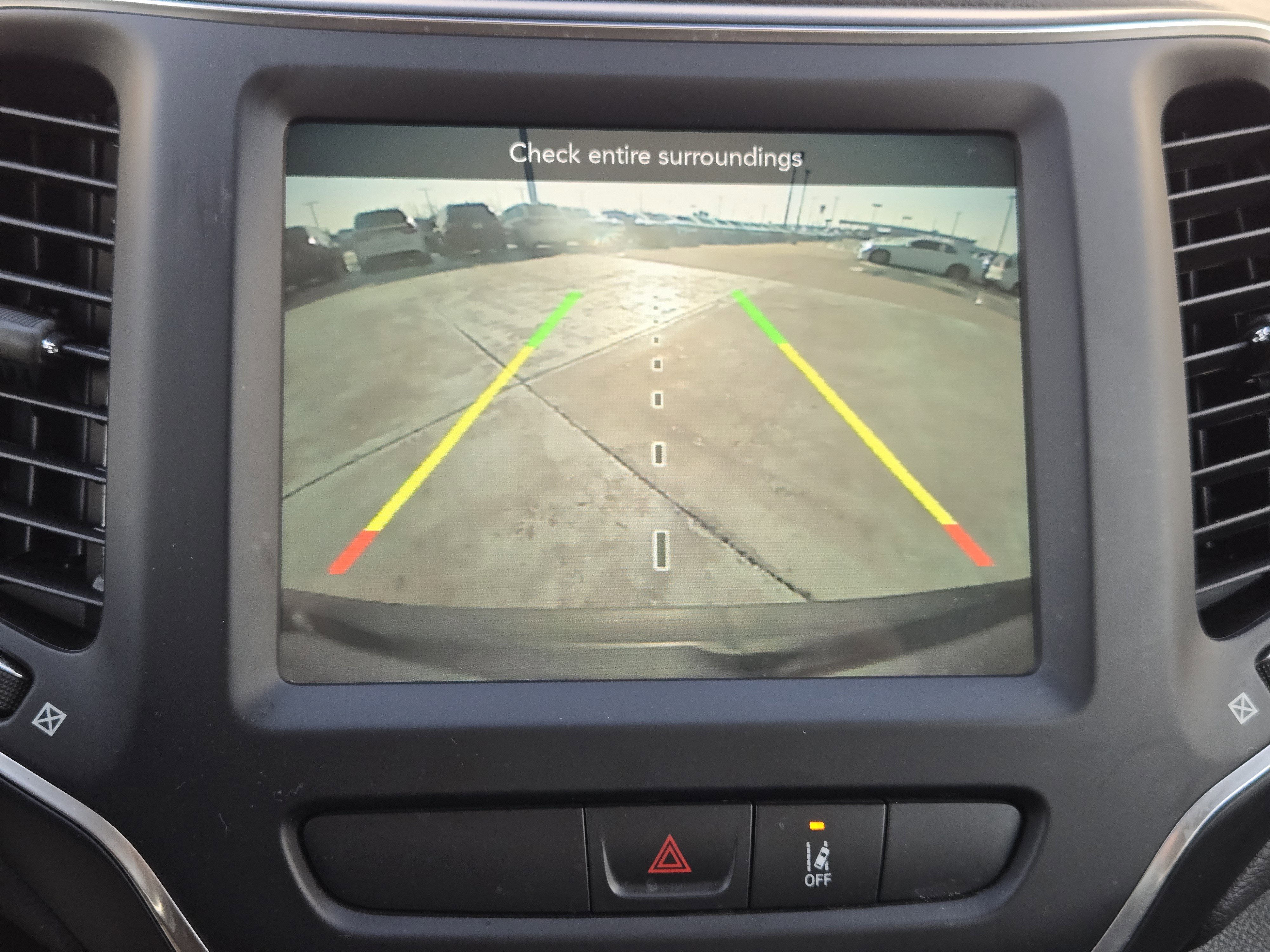 Used 2022 Jeep Cherokee Latitude image 20