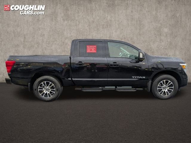 Certified 2024 Nissan Titan SV w/ SV Convenience Package image 8