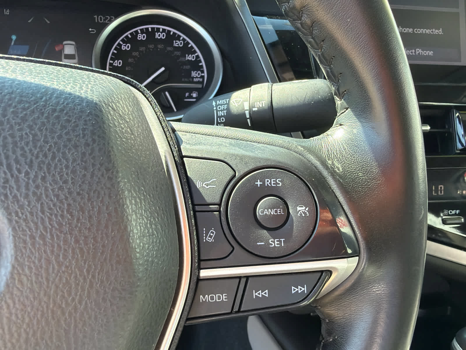 Used 2023 Toyota Camry XLE FWD image 24
