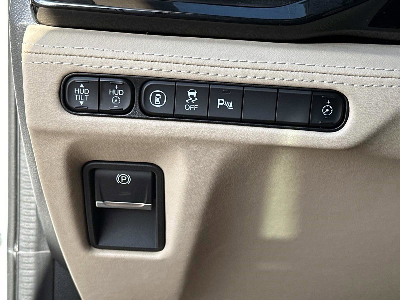 Used 2023 Acura MDX w/Advance Package image 29