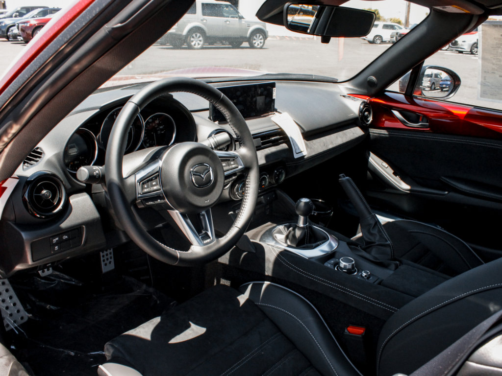 New 2026 MAZDA MX-5 Miata RF Club w/ Interior Package RWD image 8