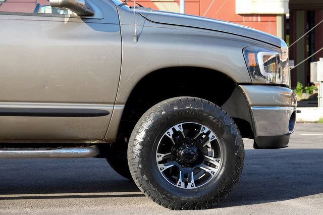 Used 2007 Dodge Ram 2500 Truck SLT AWD/4WD image 17