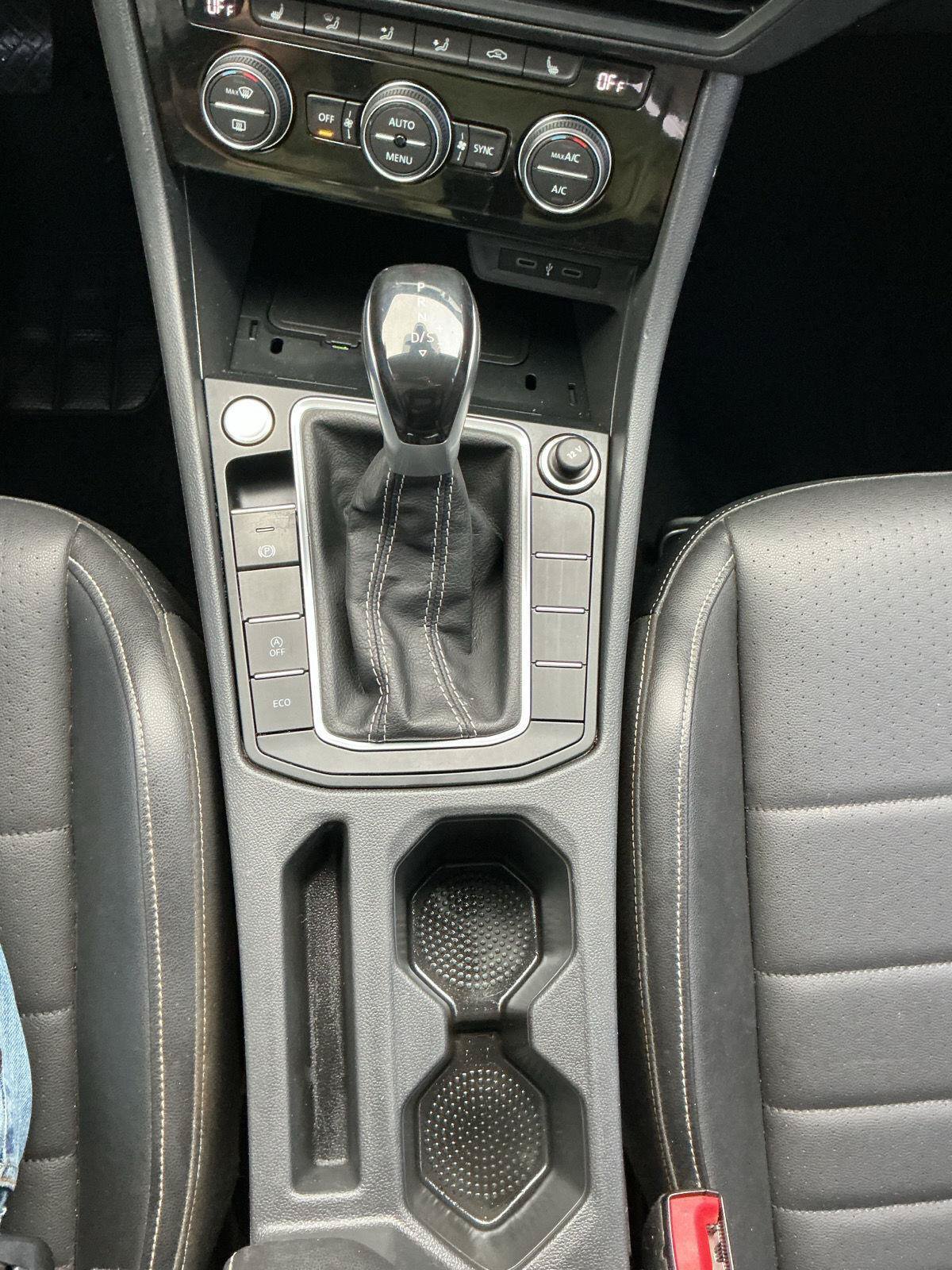 Used 2022 Volkswagen Jetta SE FWD image 13
