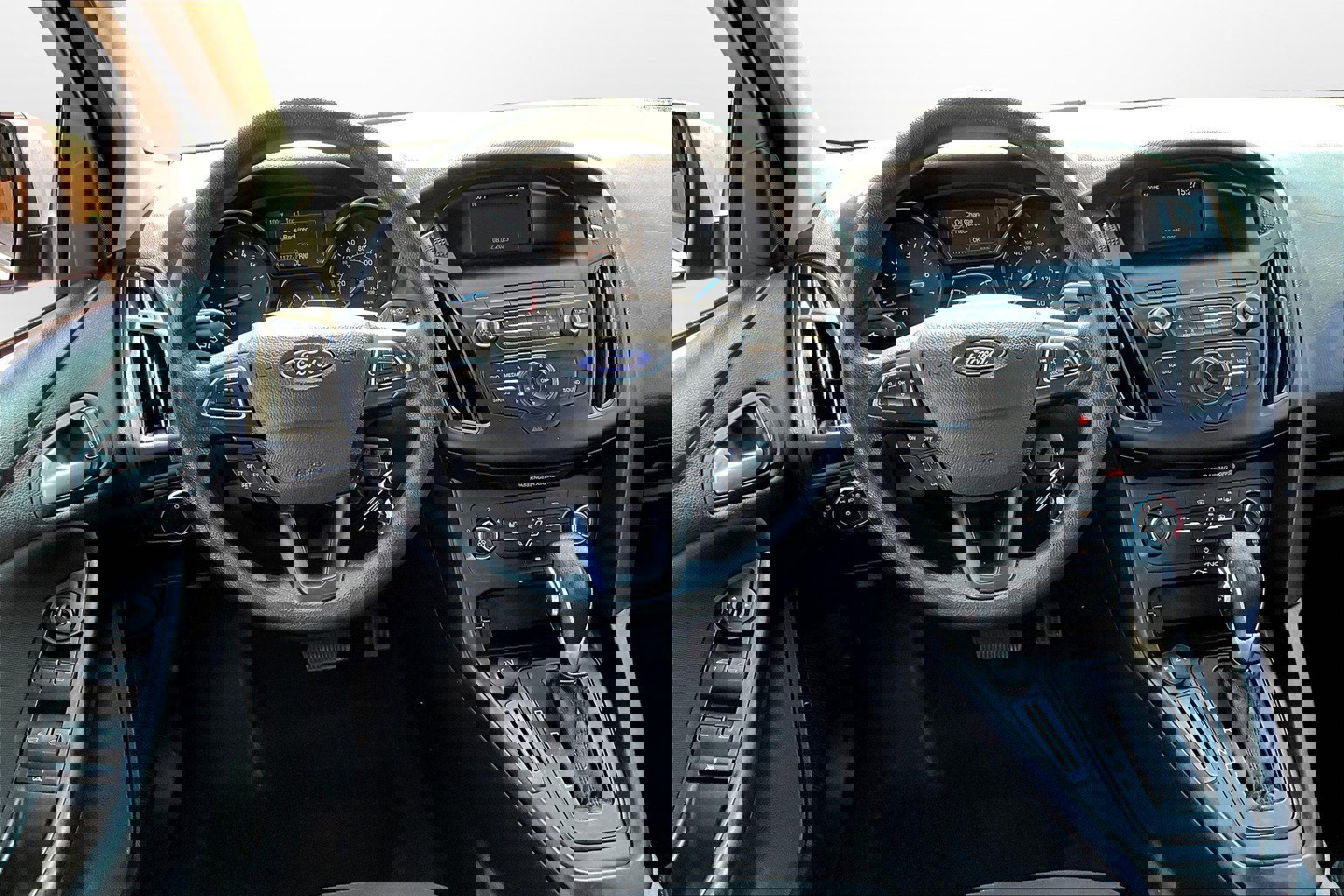 Used 2018 Ford Focus SE image 5