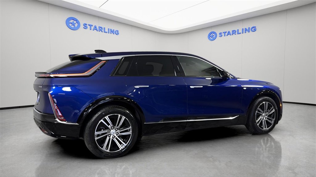 Used 2024 Cadillac Lyriq Luxury image 20