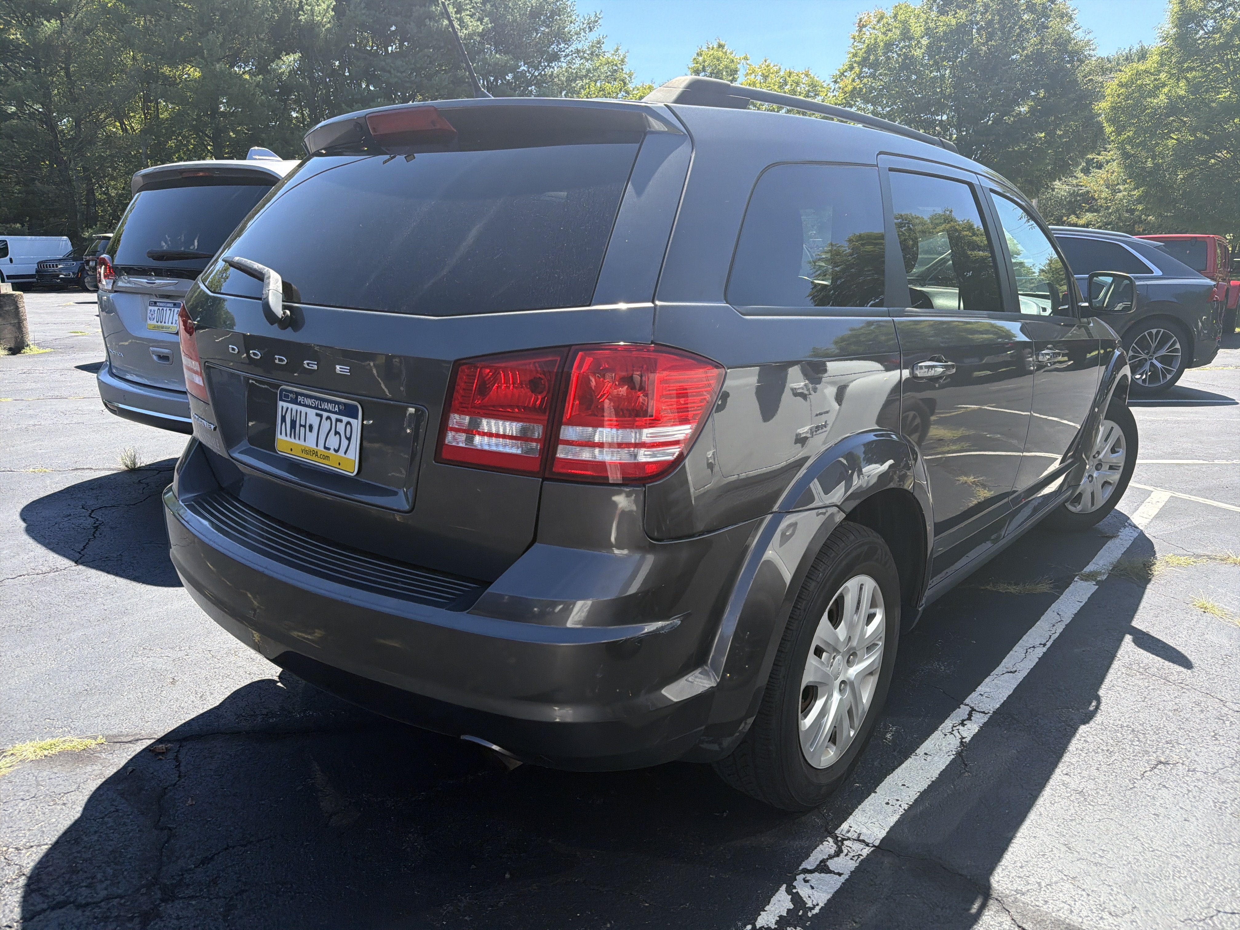 Used 2016 Dodge Journey SE w/ Flexible Seating Group FWD image 6