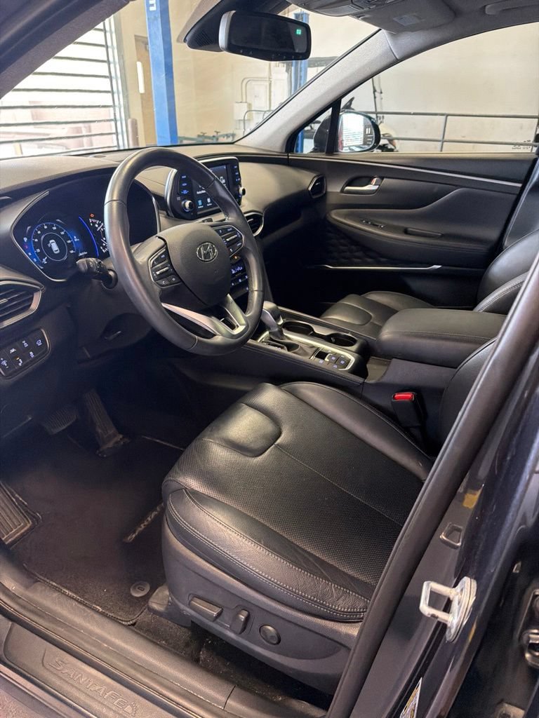 Used 2020 Hyundai Santa Fe SEL AWD/4WD image 2