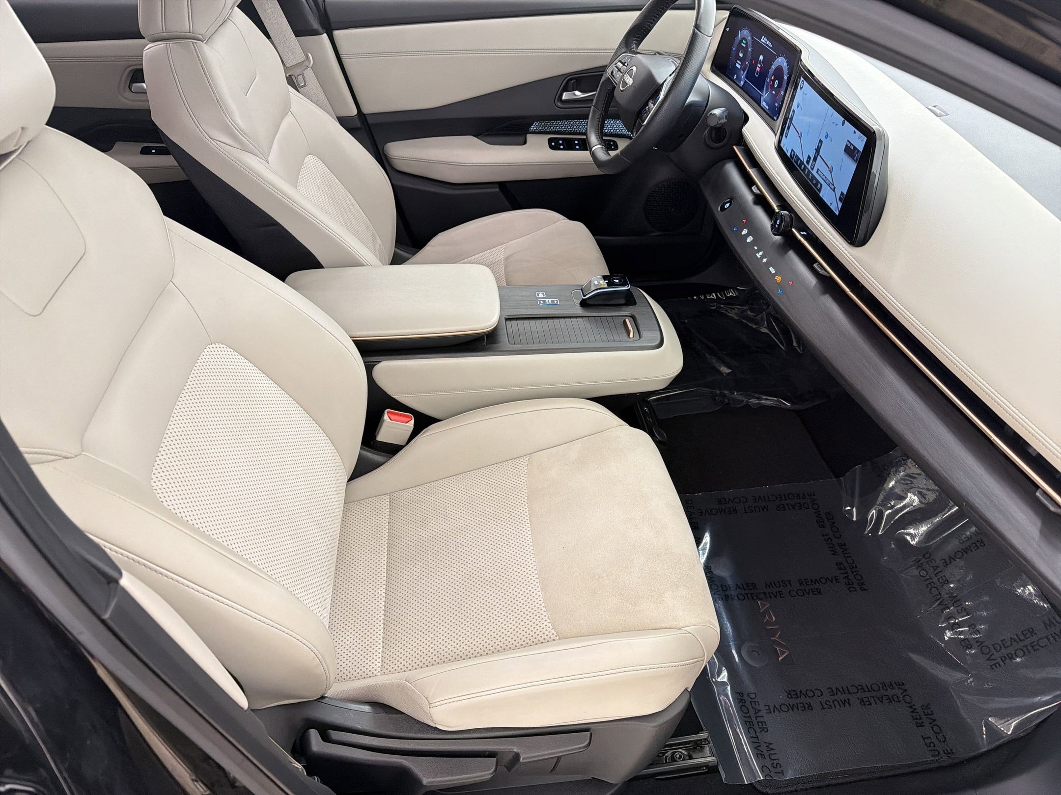 Used 2023 Nissan Ariya FWD image 30