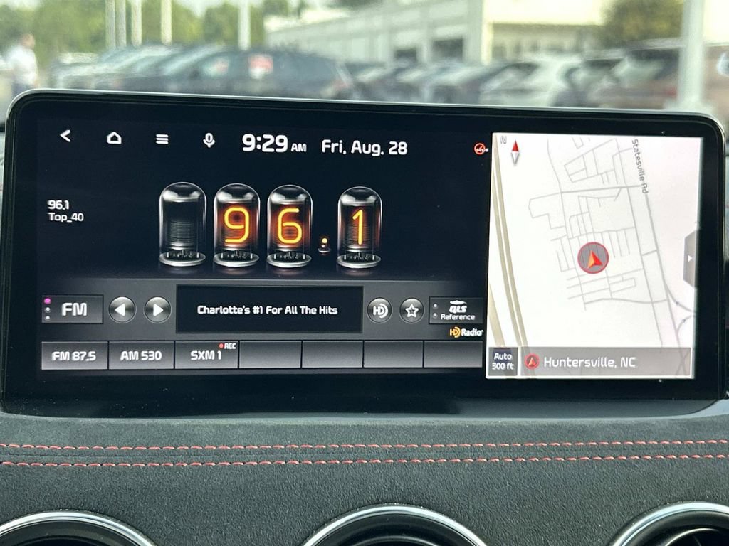 Used 2023 Kia Stinger GT2 AWD/4WD image 39