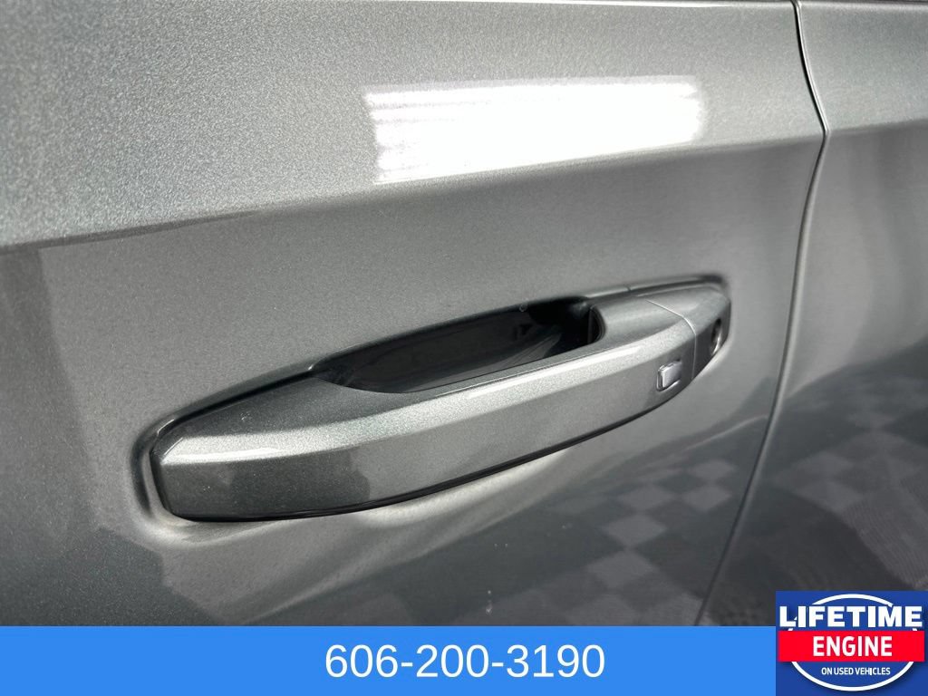 Used 2024 Chevrolet Tahoe LT AWD/4WD image 10