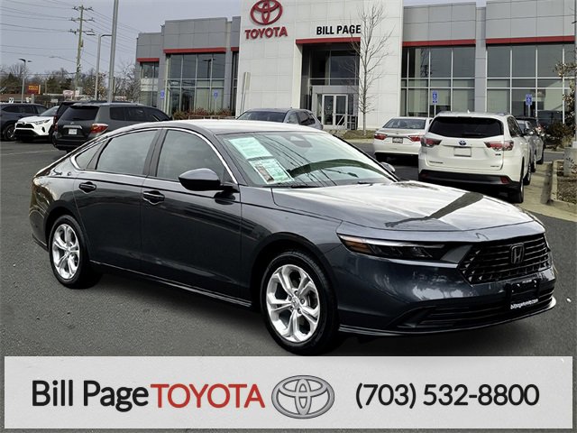 Used 2025 Honda Accord LX image 1