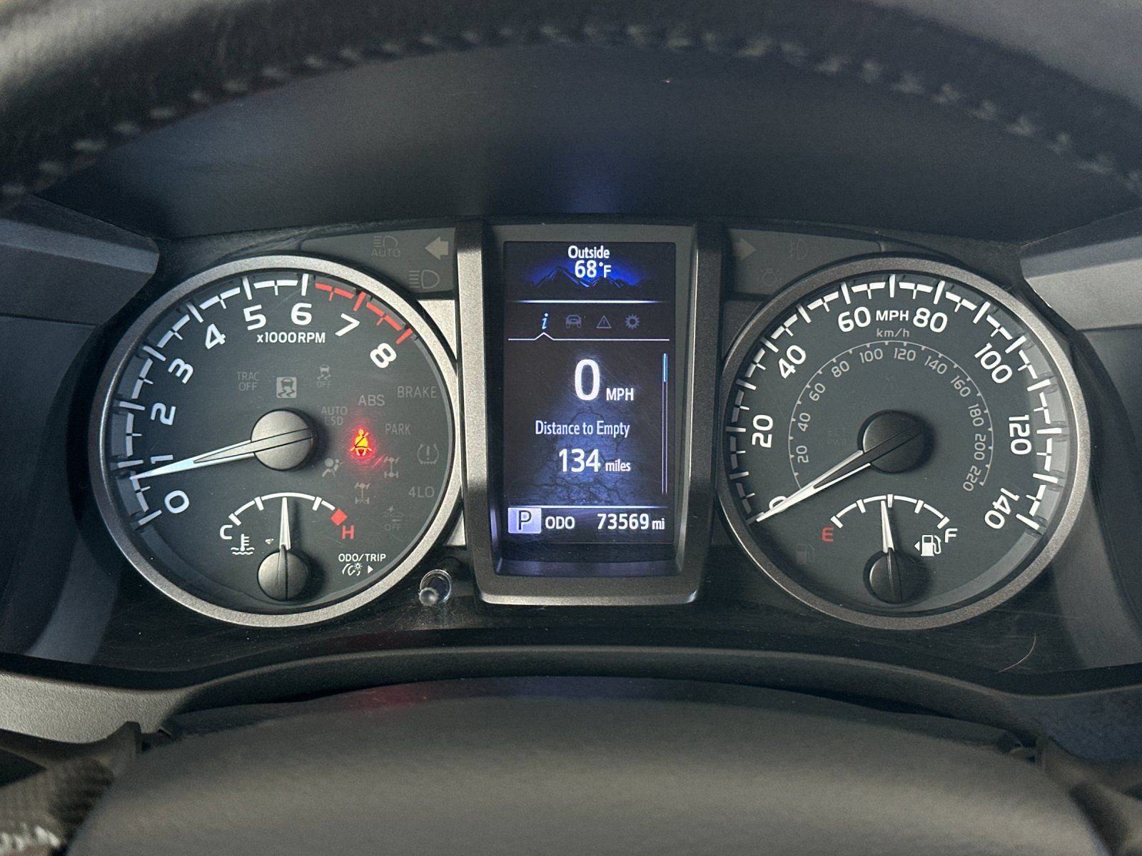 Used 2020 Toyota Tacoma TRD Off-Road w/ Technology Package AWD/4WD image 21