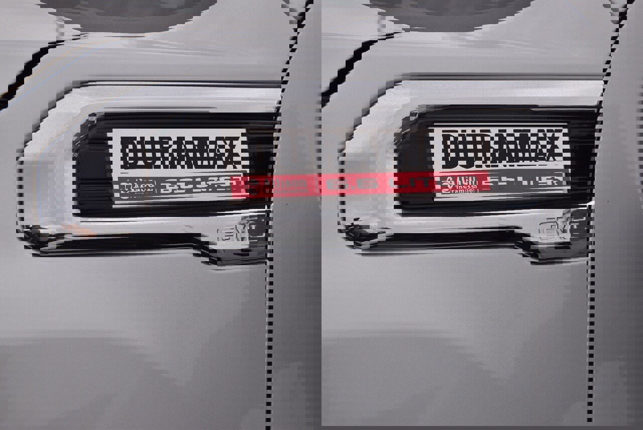 Used 2020 GMC Sierra 2500 Denali w/ Denali Ultimate Package image 12