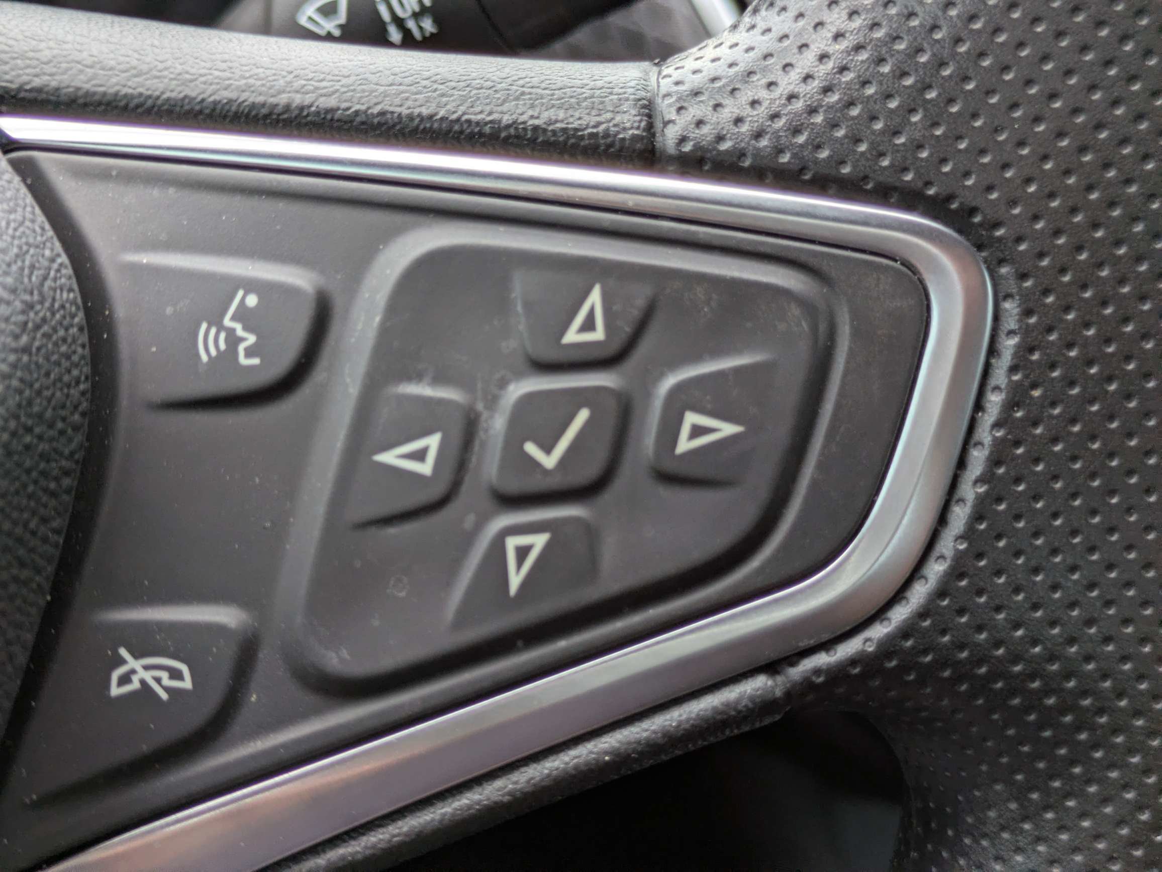 New 2024 Chevrolet Malibu LT FWD image 15