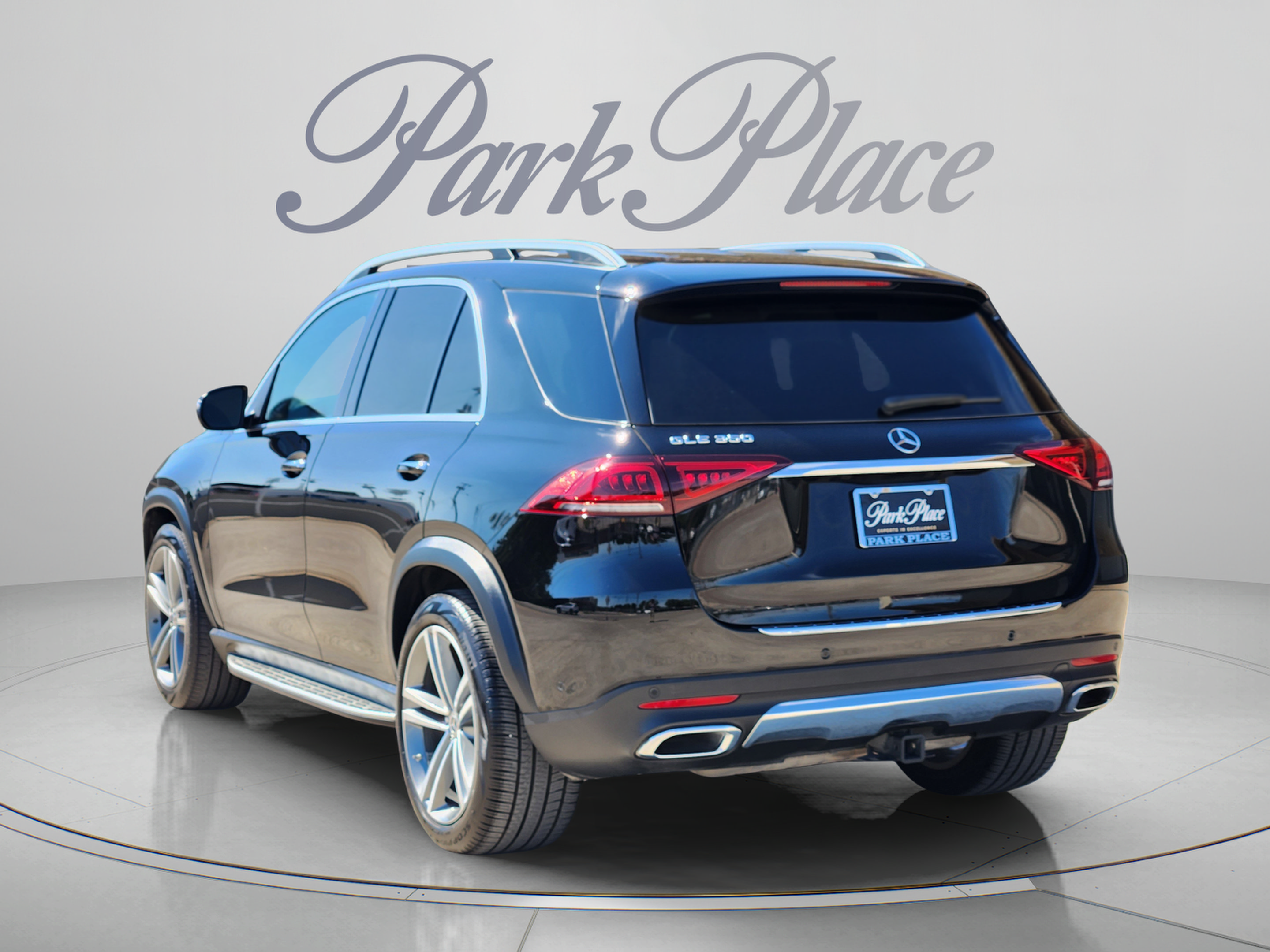 Used 2020 Mercedes-Benz GLE 350 image 3