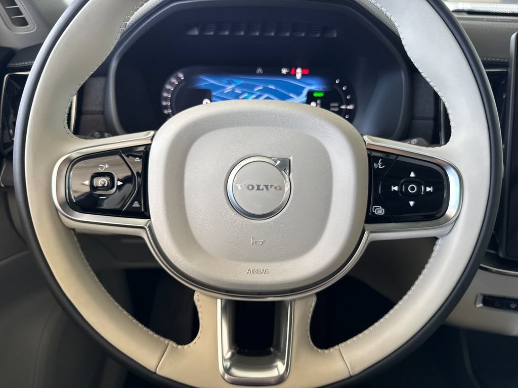 New 2026 Volvo XC90 T8 Ultra w/ Protection Package Premier AWD/4WD image 24