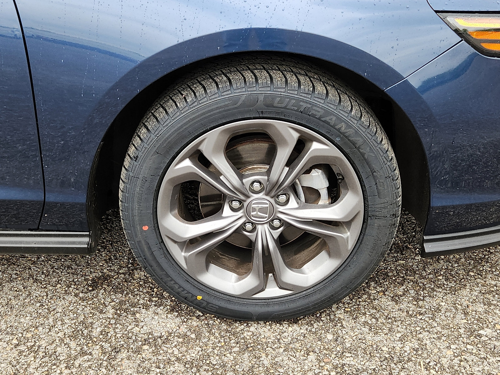 Used 2024 Honda Accord EX image 8