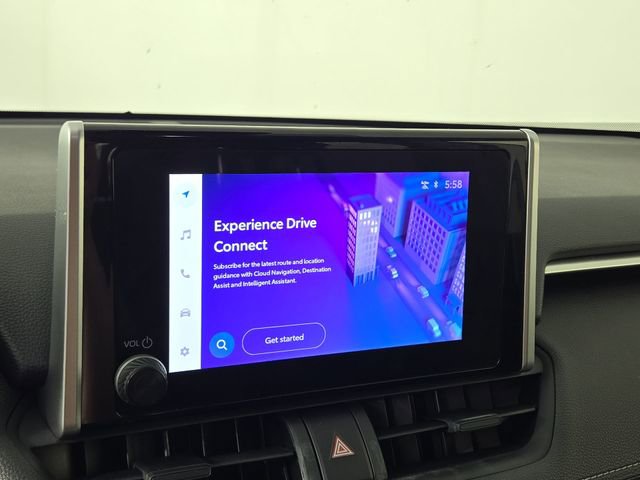 Used 2025 Toyota RAV4 XLE image 17