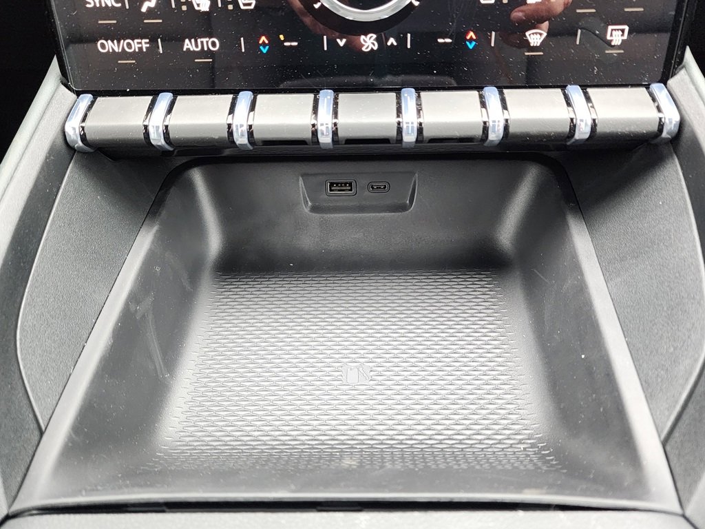 New 2026 GMC Terrain AT4 w/ Convenience Package III image 31