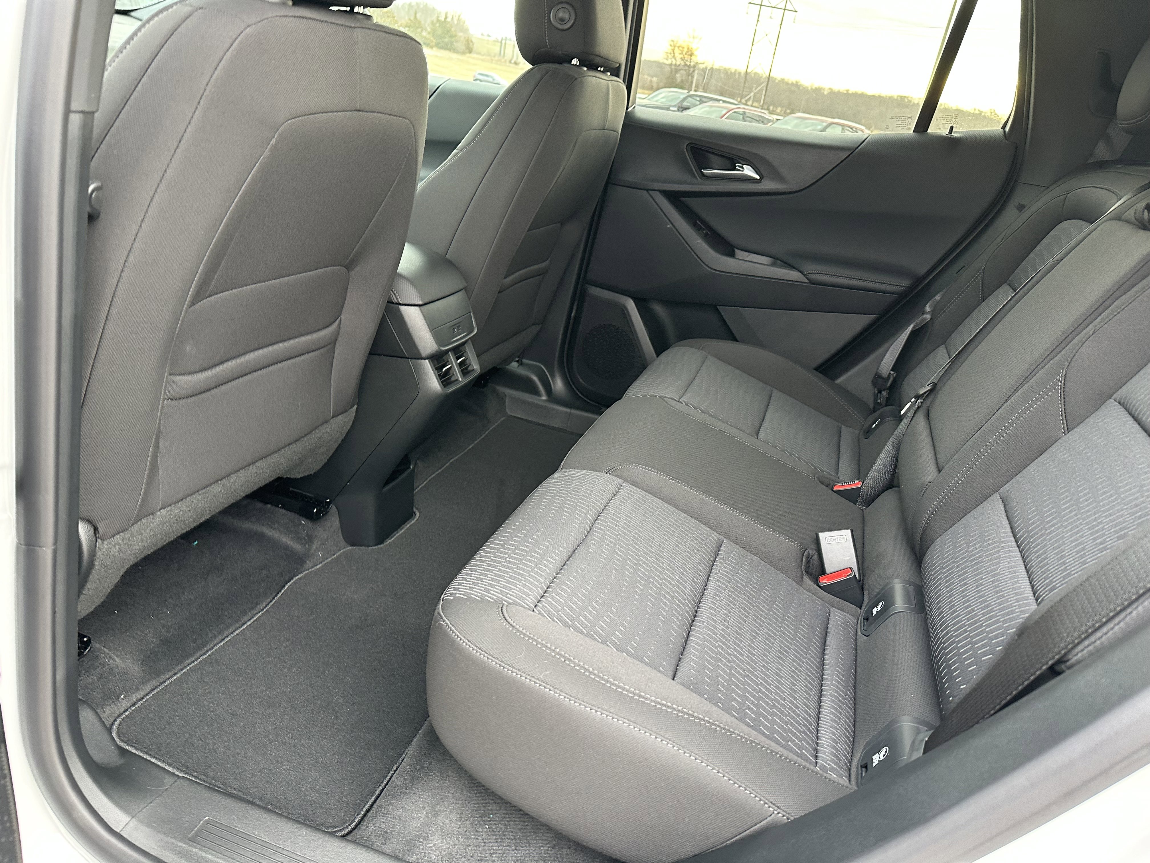New 2026 Chevrolet Equinox LT image 17