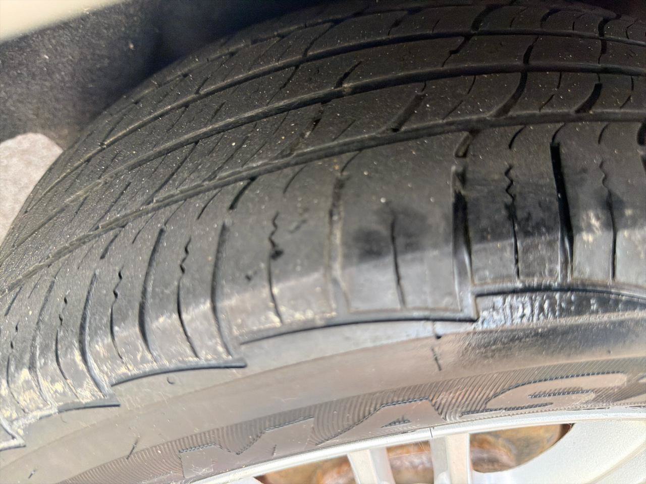 Used 2007 Ford Focus S FWD image 12