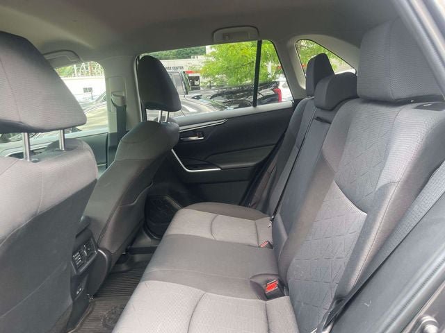 Used 2024 Toyota RAV4 XLE AWD/4WD image 14