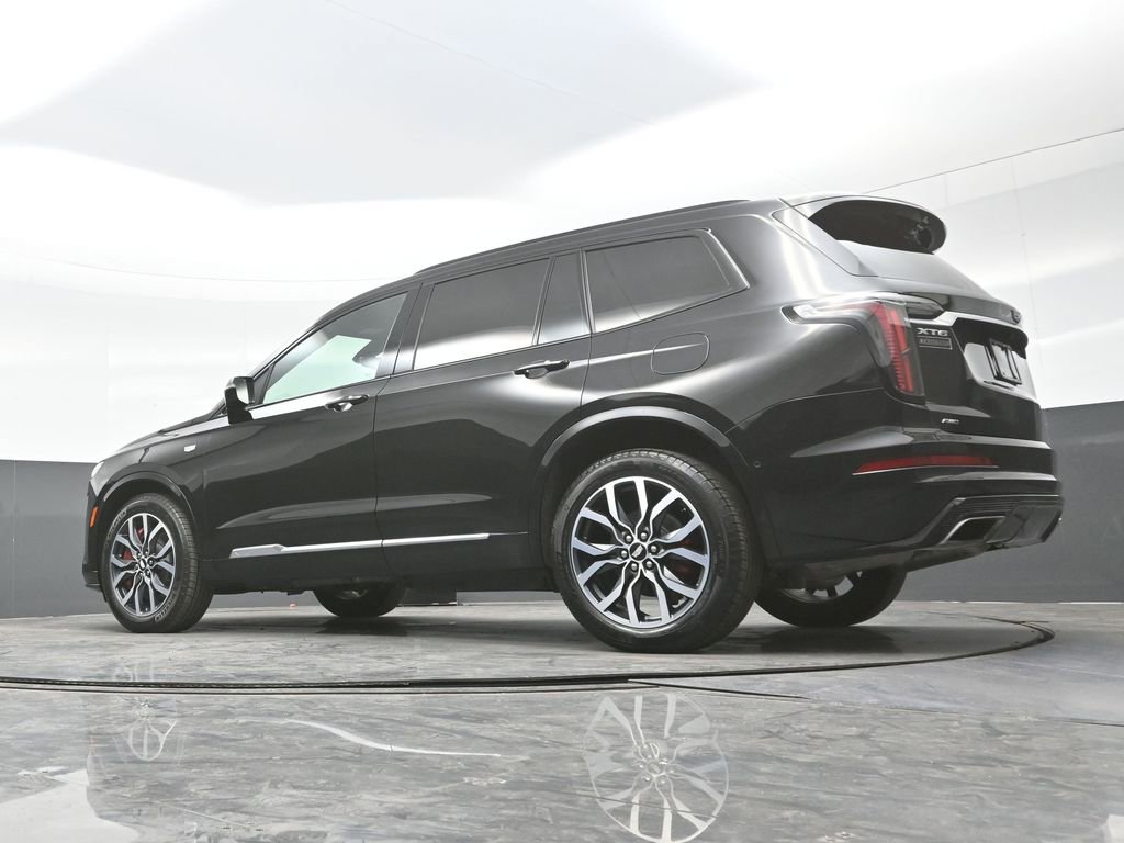 Certified 2025 Cadillac XT6 Sport w/ Platinum Package AWD/4WD image 28