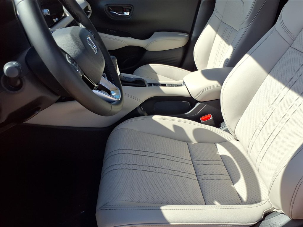 New 2027 Honda HR-V EX-L image 9