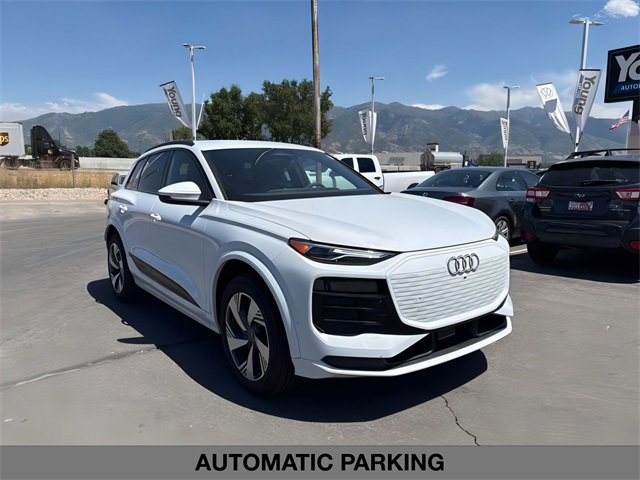 New 2025 Audi Q6 e-tron Premium image 2