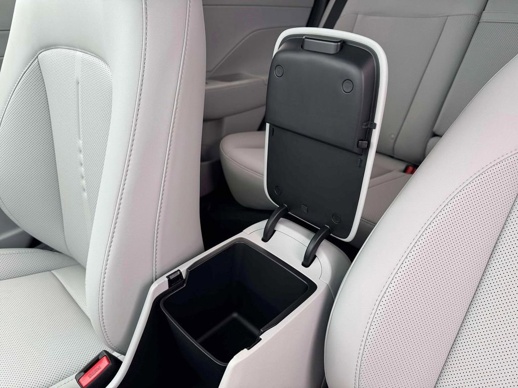 New 2026 Hyundai Kona SEL Premium FWD image 18