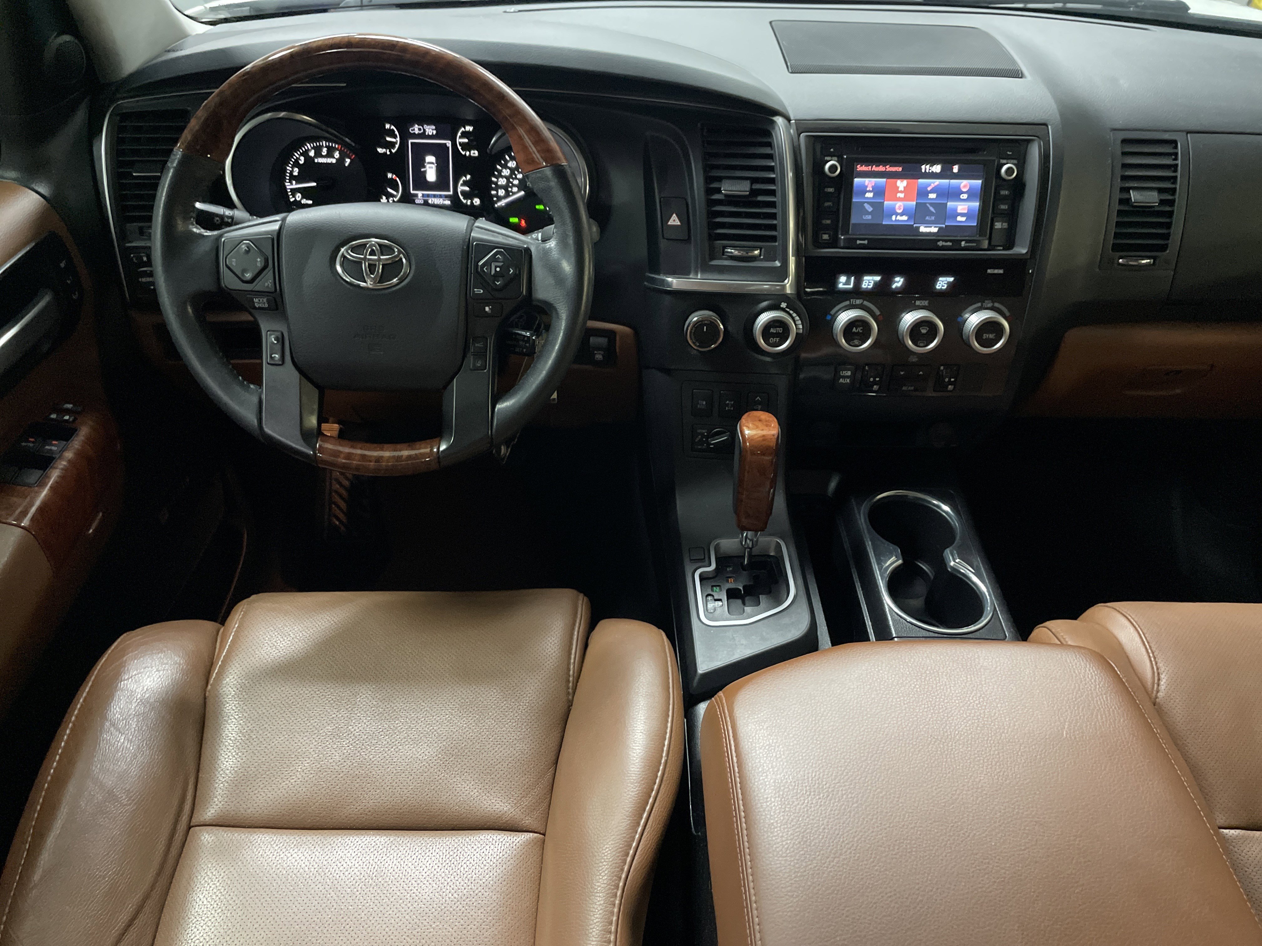 Certified 2019 Toyota Sequoia Platinum image 29