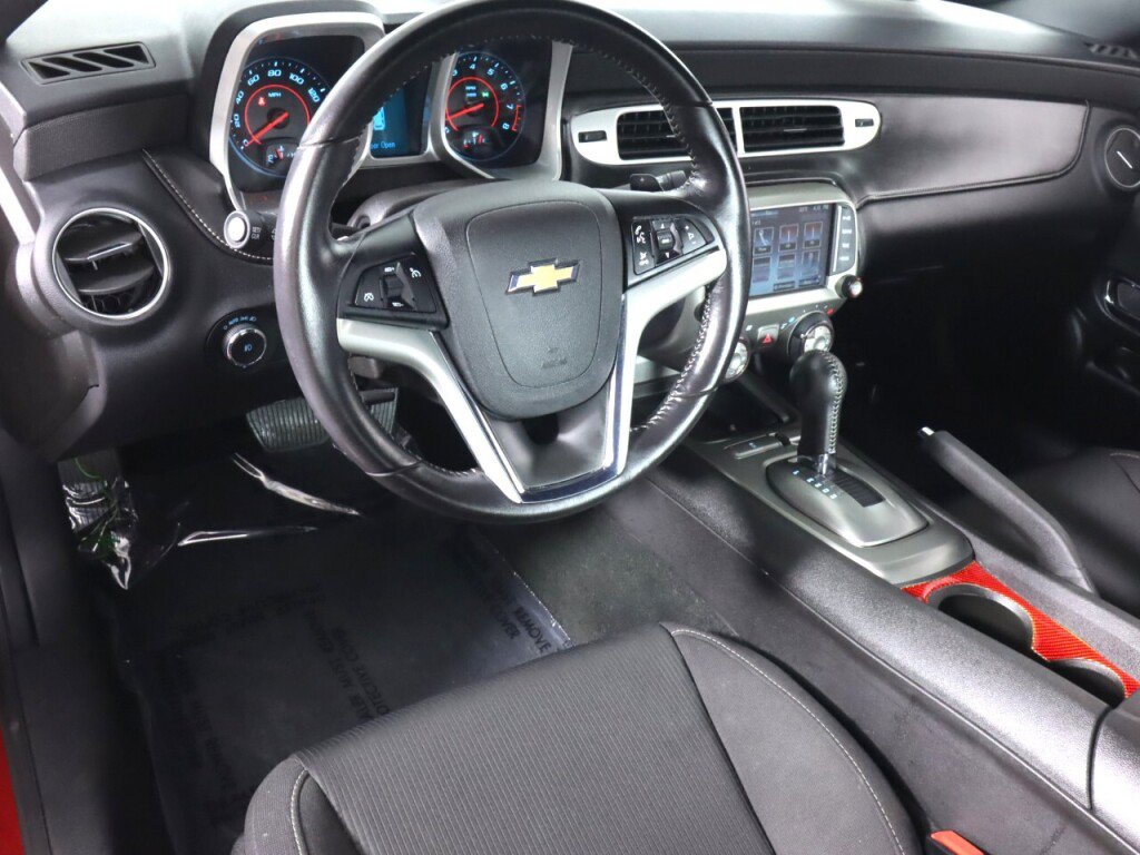 Used 2015 Chevrolet Camaro LT w/ LPO, Black Appearance Package RWD image 9
