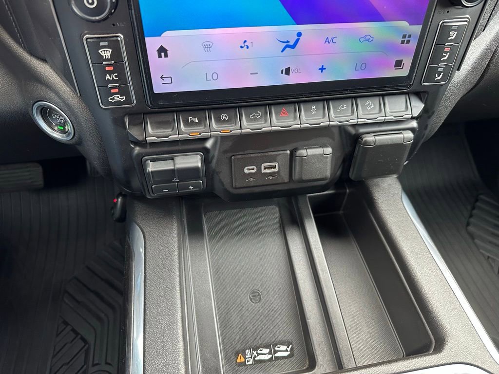 Used 2021 Chevrolet Silverado 1500 LTZ image 25