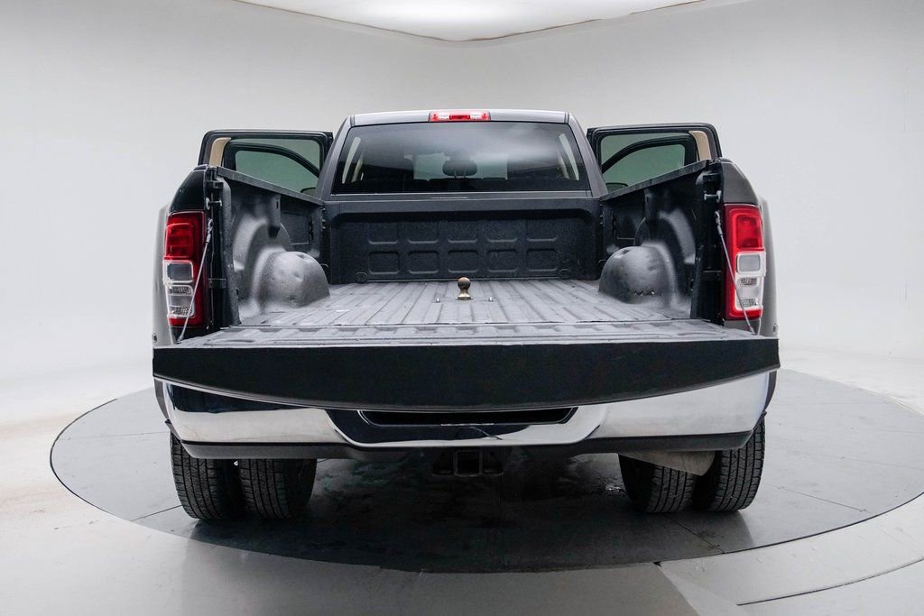 Used 2020 RAM 3500 Big Horn w/ Level 1 Equipment Group image 20