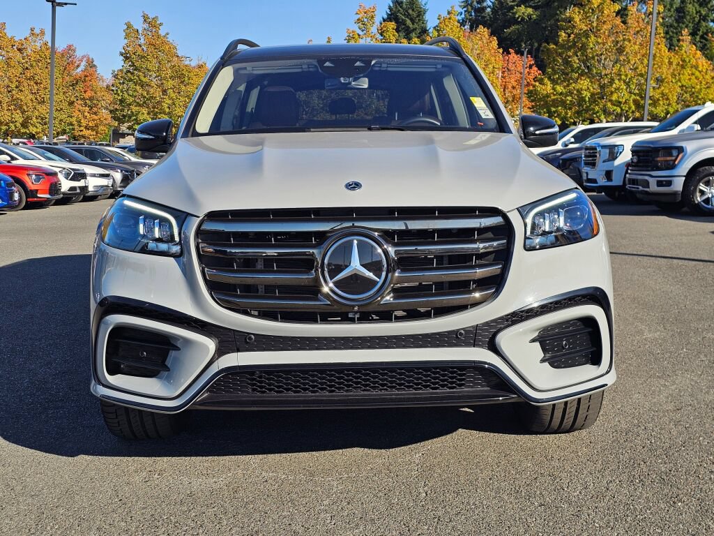 Used 2024 Mercedes-Benz GLS 580 4MATIC image 40