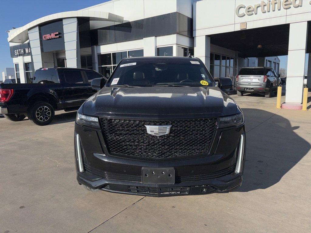 Used 2021 Cadillac Escalade Sport Platinum w/ LPO, ONYX Package image 8