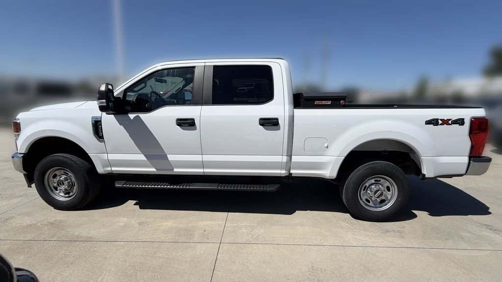 Used 2022 Ford F350 XL w/ Power Equipment Group AWD/4WD image 2