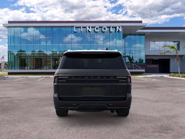 New 2026 Lincoln Navigator Black Label AWD/4WD image 5