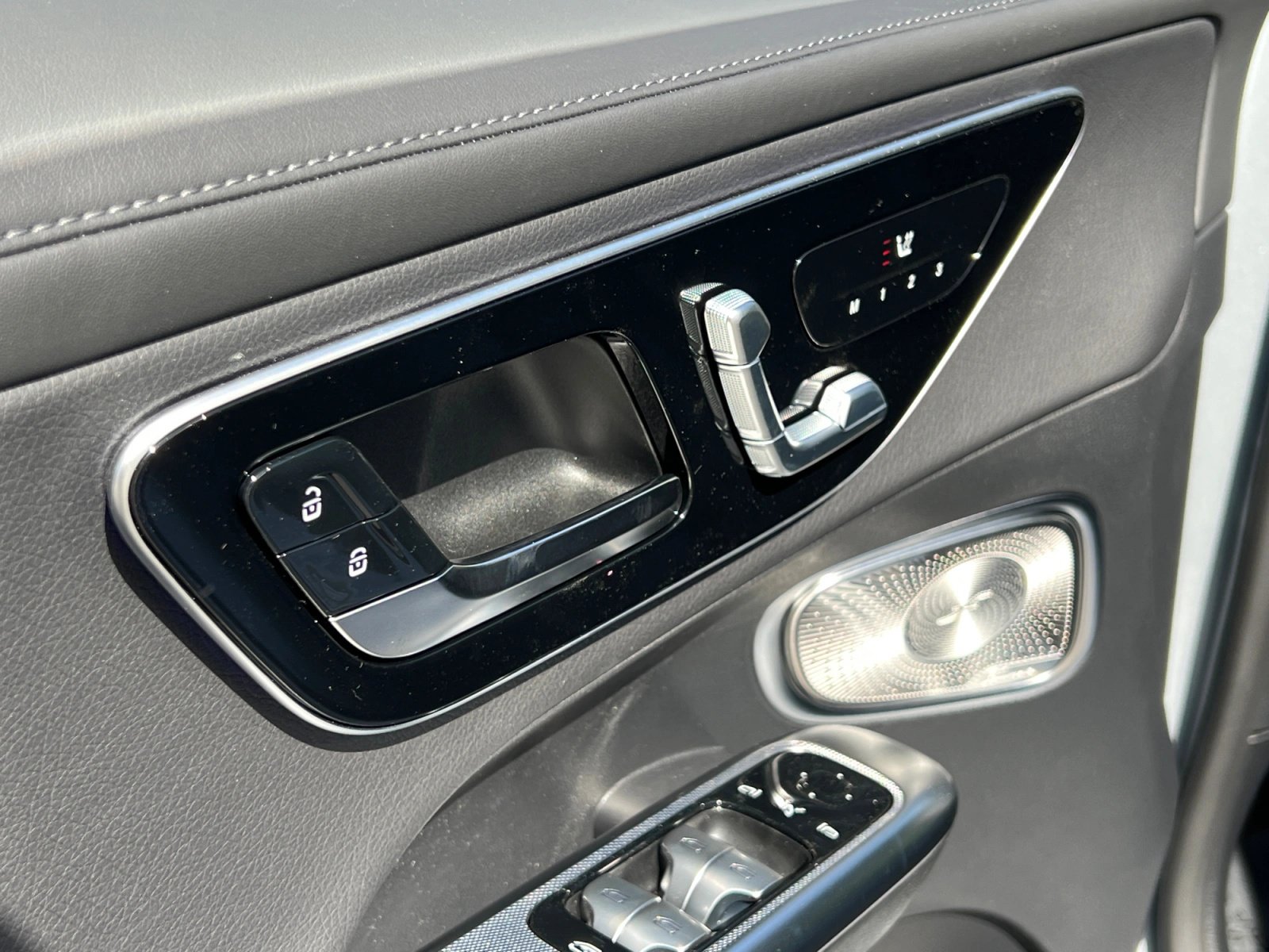 New 2026 Mercedes-Benz GLC 300 4MATIC image 10