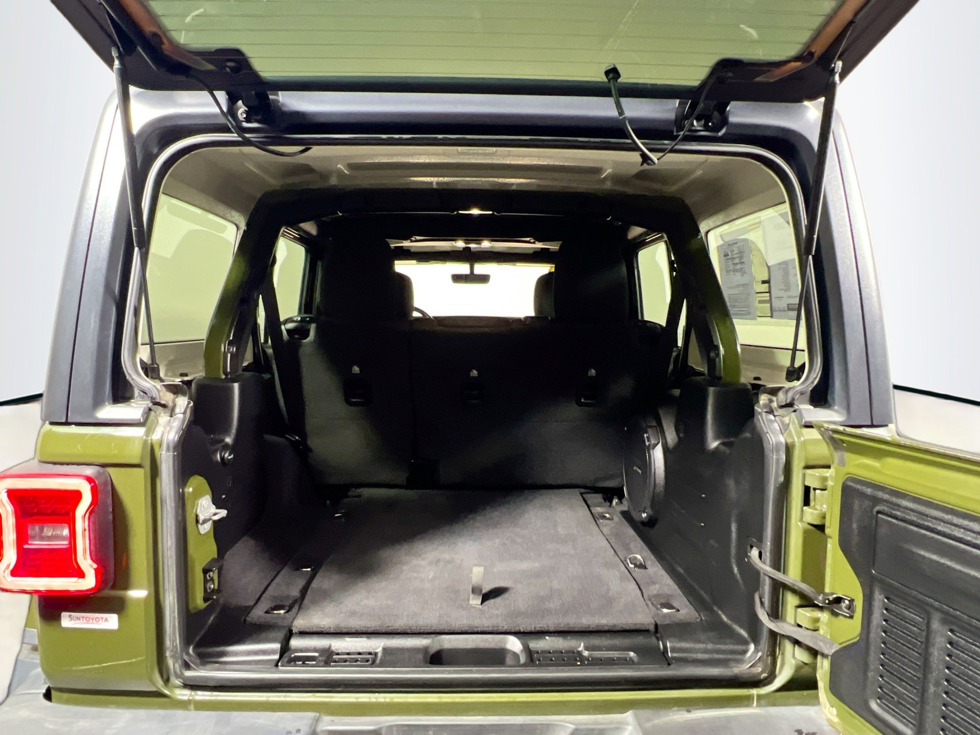 Used 2021 Jeep Wrangler Unlimited Rubicon image 34