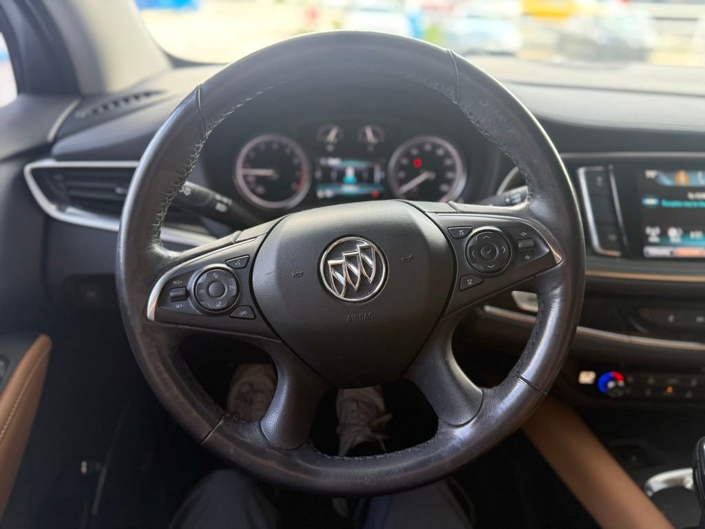 Used 2018 Buick Enclave Premium w/ Experience Buick Package FWD image 26