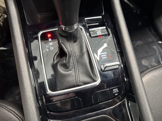 Used 2025 Jeep Compass Limited image 42