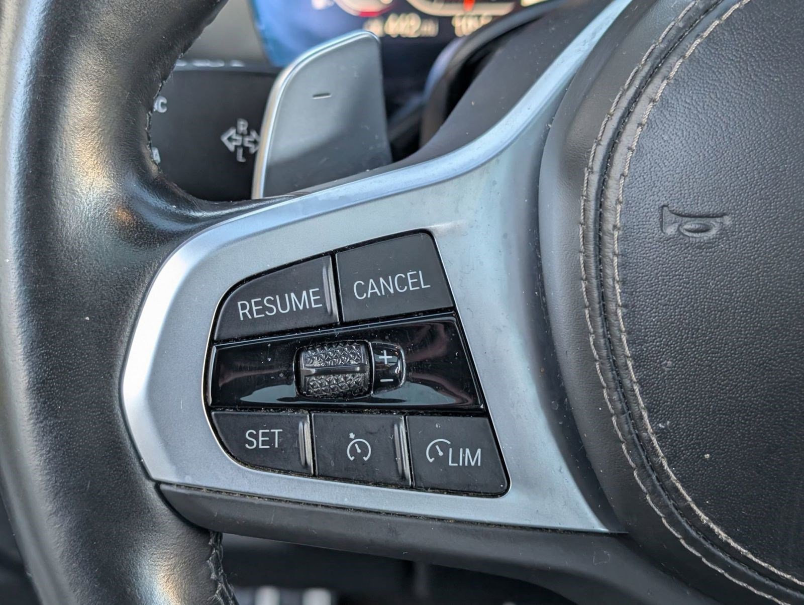 Used 2023 BMW X5 xDrive40i w/ M Sport Package image 17