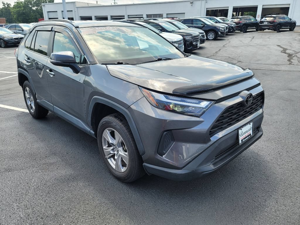 Used 2017 Toyota RAV4 Limited w/ Advanced Technology Package AWD/4WD image 3