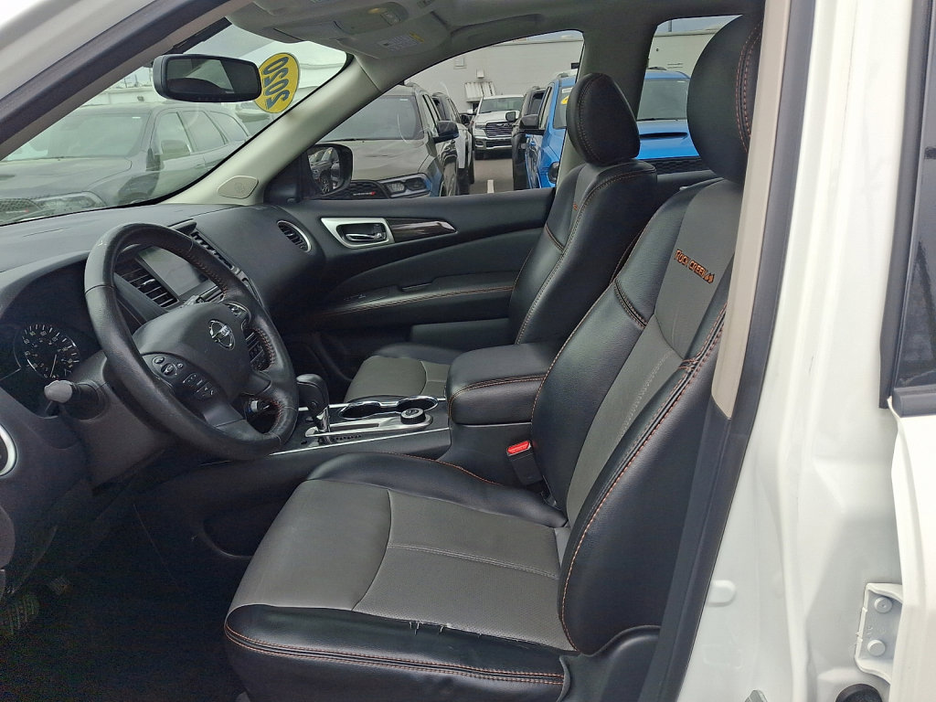 Used 2020 Nissan Pathfinder SL image 22